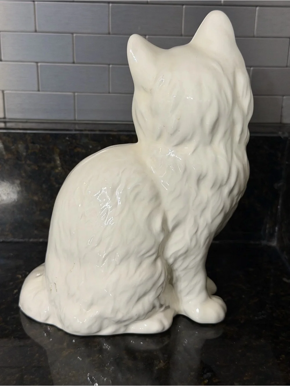 Vintage 1975 White Ceramic Cat Figurine Green Eyes